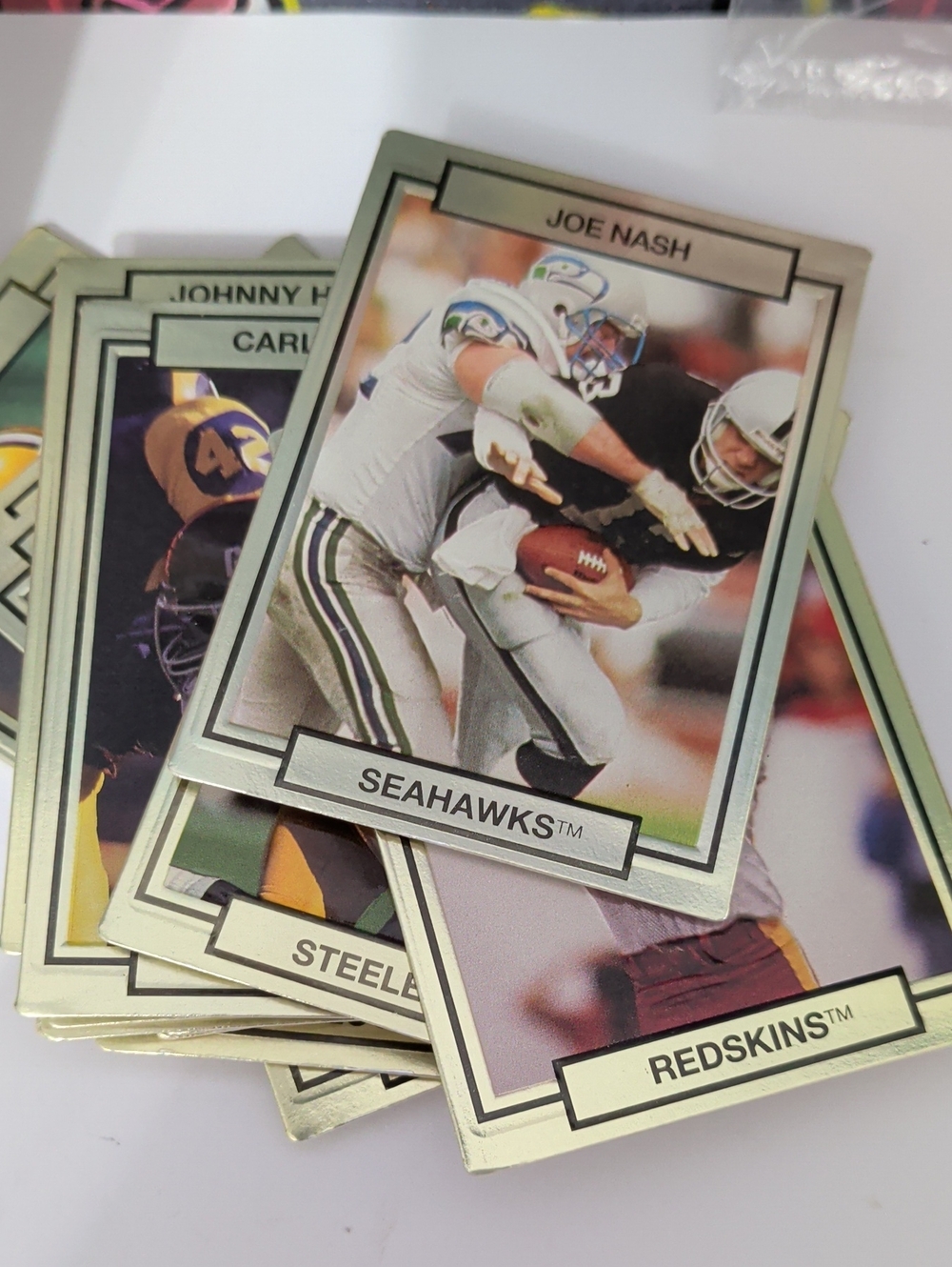 🏈 1990 "Action Packed" NFL Foil  Bundle (32 Cards) Vintage Football Cards Lot
